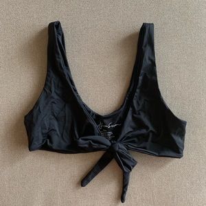 437 Swimwear Kenzie Top